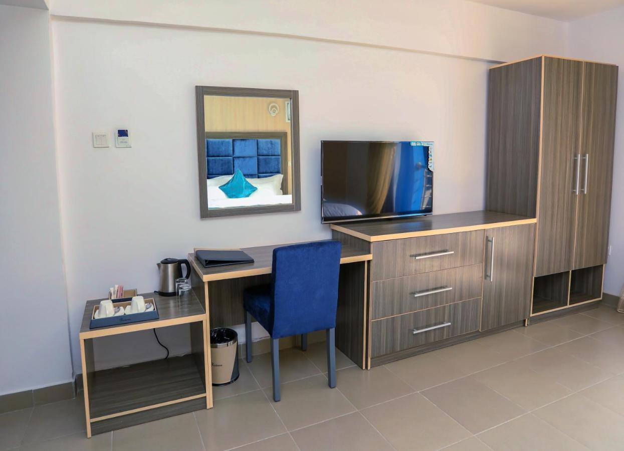 Riviera Suites Lagos Eksteriør bilde