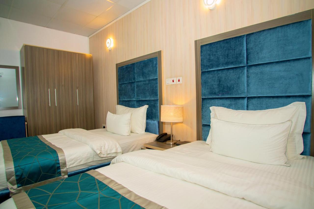 Riviera Suites Lagos Eksteriør bilde