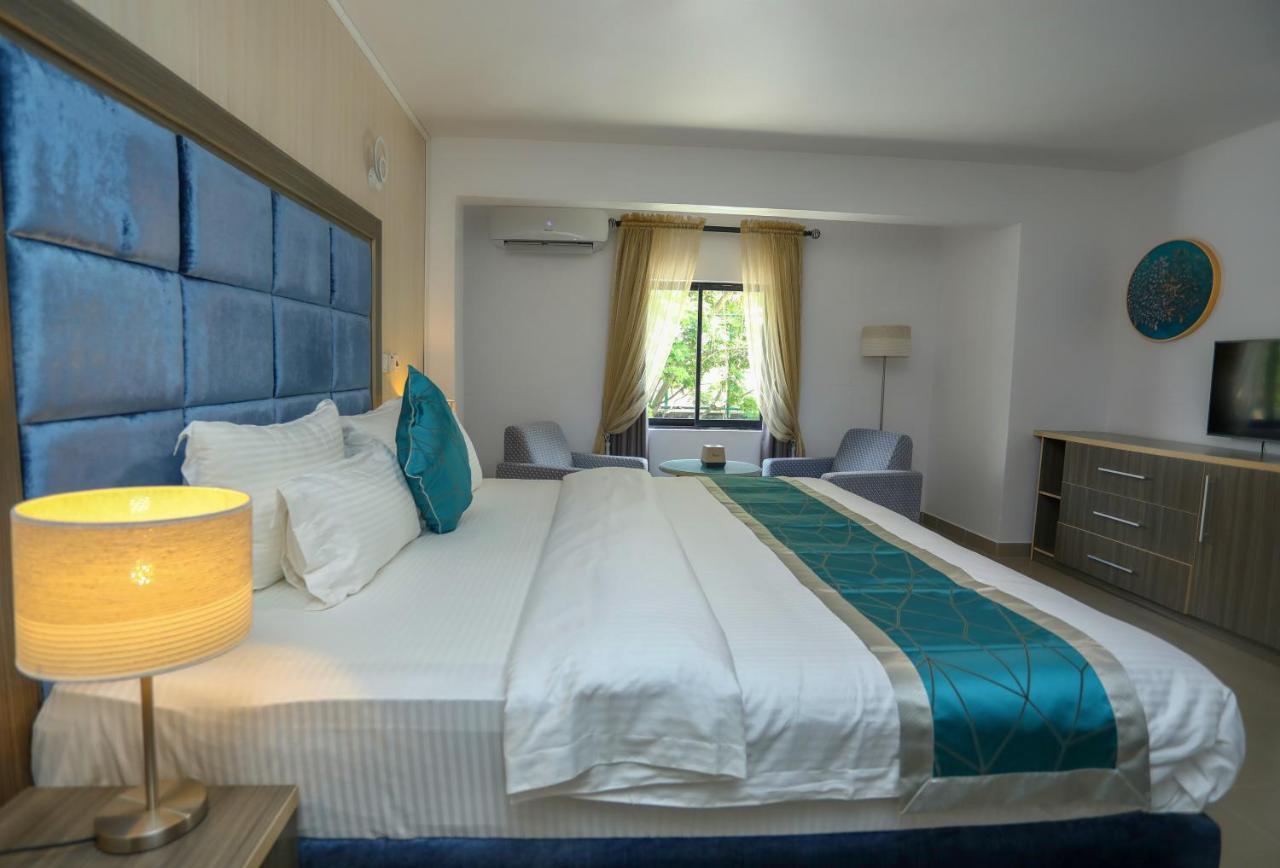 Riviera Suites Lagos Eksteriør bilde
