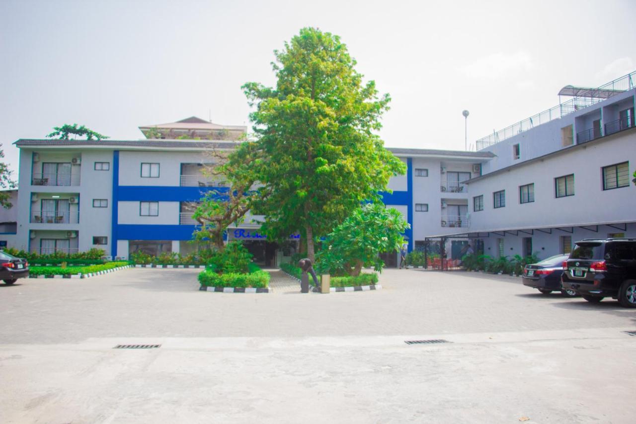 Riviera Suites Lagos Eksteriør bilde